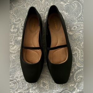 Old Navy Women's Black Flats